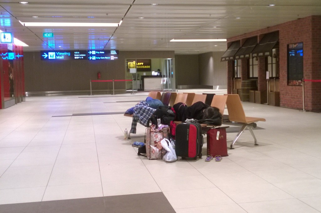 Overnight Sleeping in Changi Airport: My Wild Night in Terminal 2