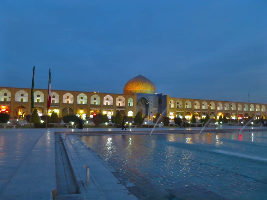 Our Reasonably-Priced Iran Itinerary for 10 Days