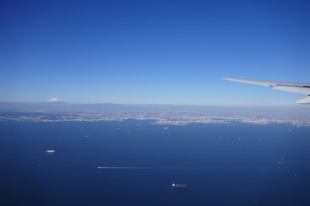 36 hours in Tokyo Aerial view of Mount Fuji, Tokyo